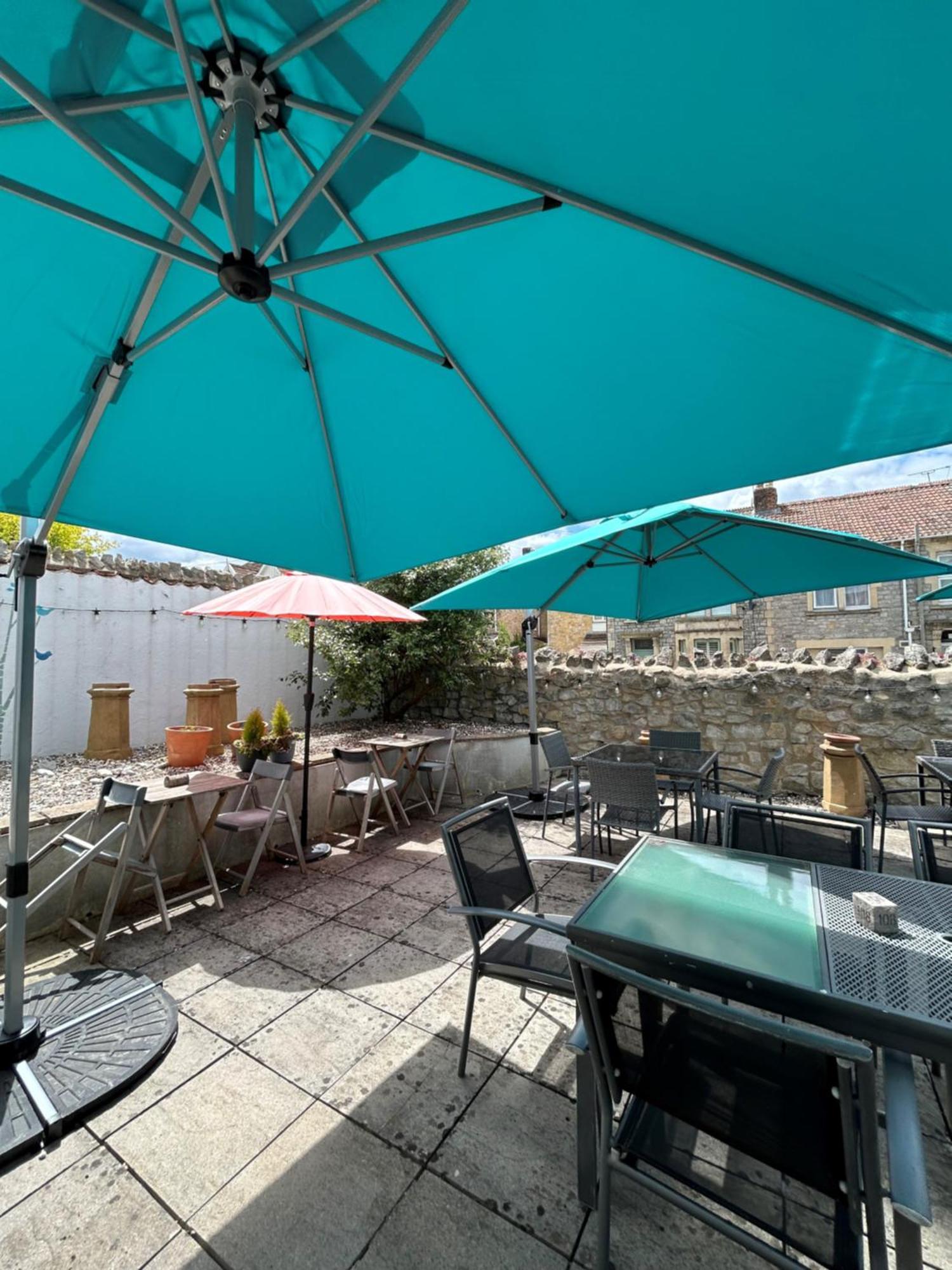 Hayward'S At The Grasmere Keynsham Exterior foto