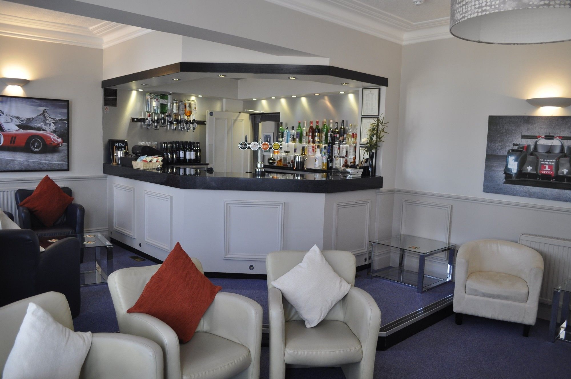 Hayward'S At The Grasmere Keynsham Exterior foto